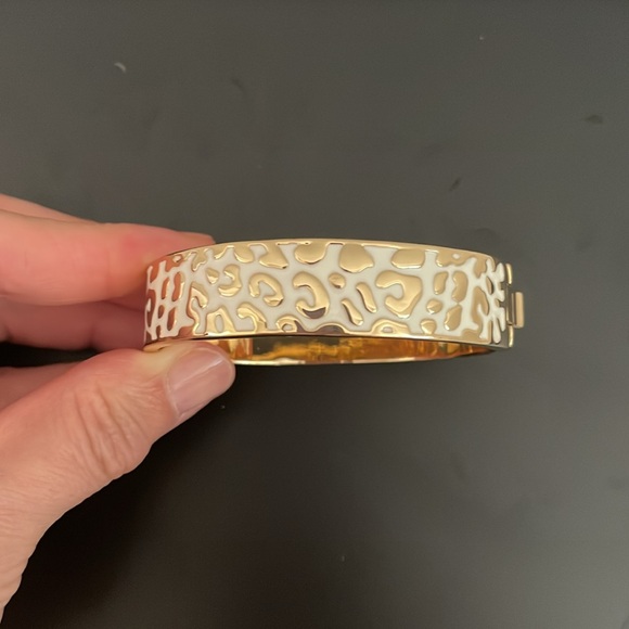 18K Gold Plated Bangle - Women - Picture 3 of 9
